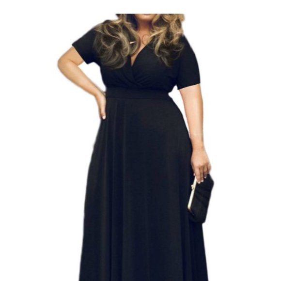 HWOKEFEIYU Dresses & Skirts - NWT Long Maxi Dress BLACK SS Size 4XL